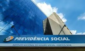 POLÍTICA EM MS: ENTRE INVESTIGAÇÕES E PENDURICALHOS