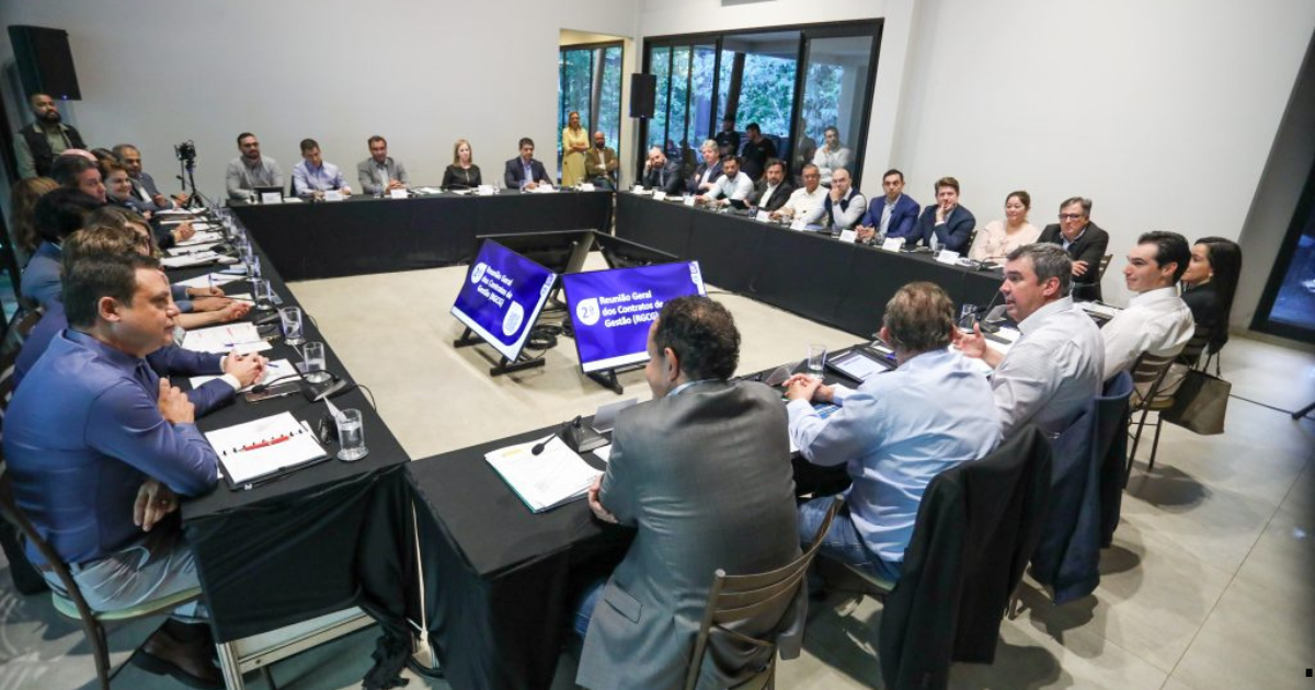 Riedel reúne secretários para acelerar 299 projetos no segundo semestre. Meta é cumprir 90% das 848 entregas previstas até dezembro de 2025.