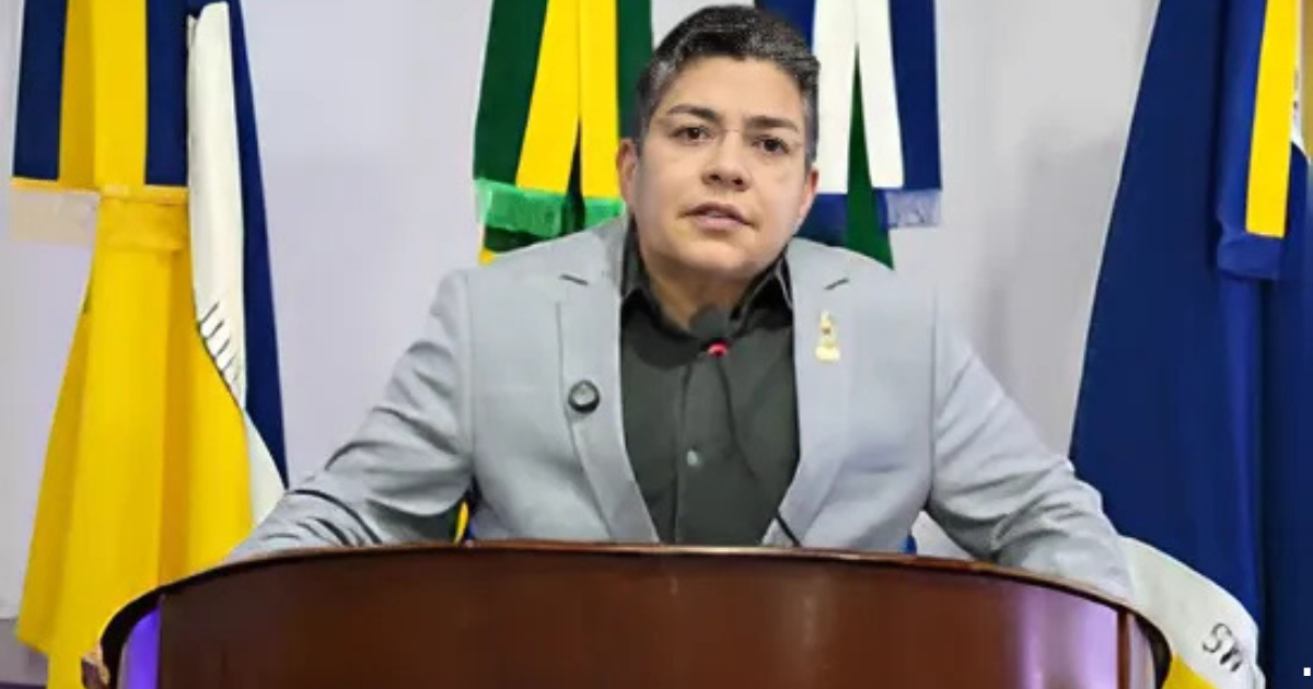 Vereadora Isa Marcondes é denunciada por incitar ódio contra médico no Instagram durante fiscalizações em Dourados. Caso gera polêmica política.