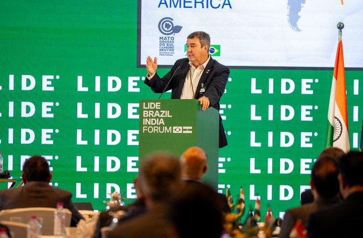 Eduardo Riedel firma acordos bilionários na Ásia com Sumitomo, Mitsui e fundos de Singapura. MS se projeta como hub de investimentos via Rota Bioceânica.